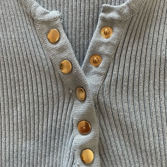 Love Tree Buttoned Crop - Picture 4 of 7